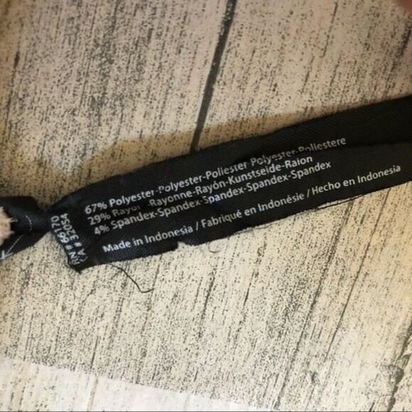 Urban Outfitters Out From Under Top Large Striped Ribbed Wrap V Neck Long Sleeve - Picture 7 of 7